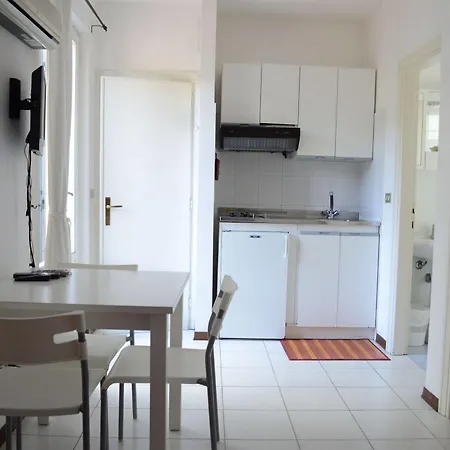 Le Spiagge Aparthotel 3*